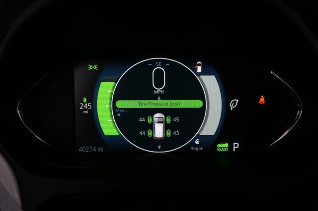 2019 Chevrolet Bolt EV — photo 5 of 20
