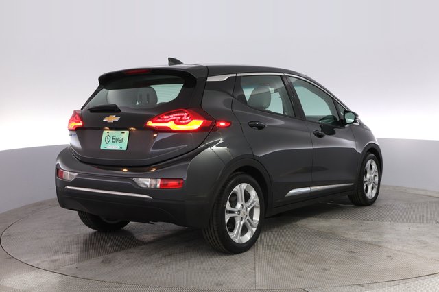 2019 Chevrolet Bolt EV — photo 2 of 20