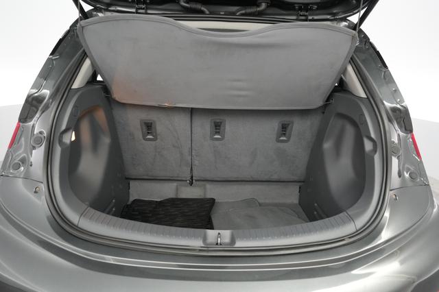 2019 Chevrolet Bolt EV — photo 6 of 20