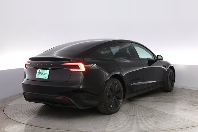 2025 Tesla Model 3 — photo 2 of 23