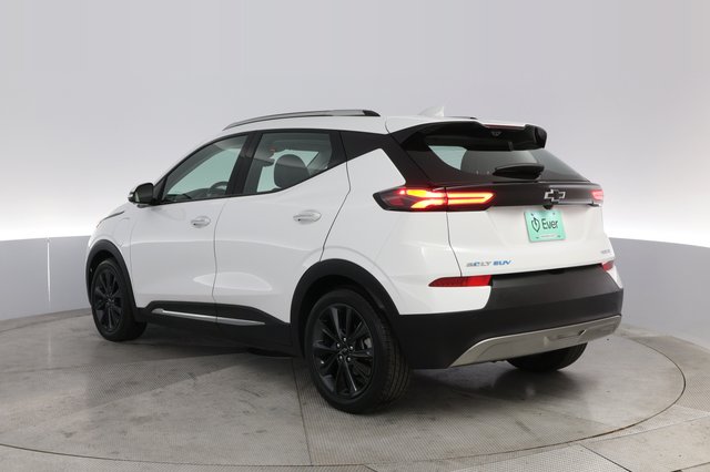 2022 Chevrolet Bolt EUV — photo 13 of 21