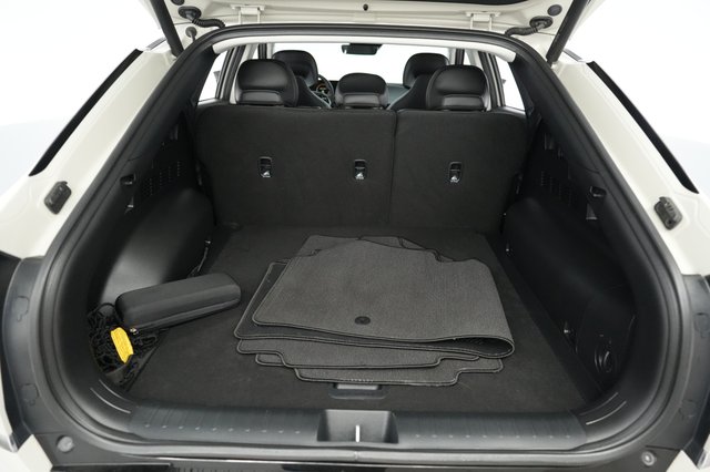 2022 Kia EV6 — photo 6 of 20