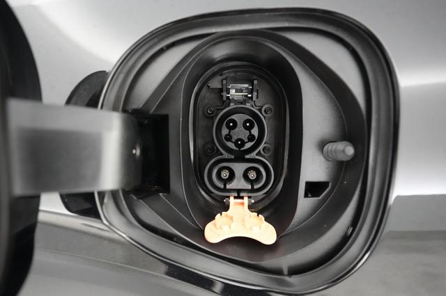 2022 Chevrolet Bolt EUV — photo 8 of 21