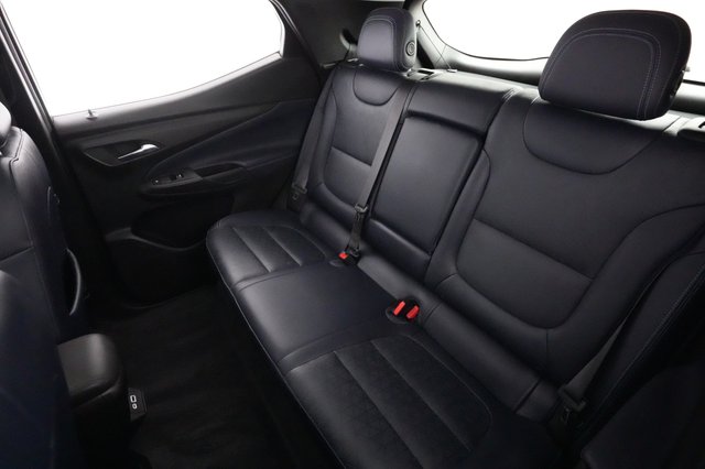 2022 Chevrolet Bolt EUV — photo 18 of 21