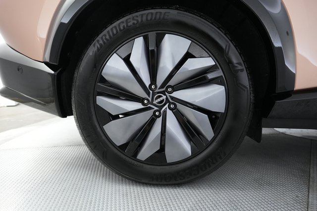 2023 Nissan Ariya — photo 16 of 21