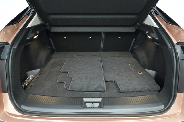 2023 Nissan Ariya — photo 6 of 21