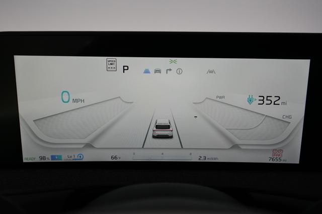 2023 Kia EV6 — photo 5 of 21