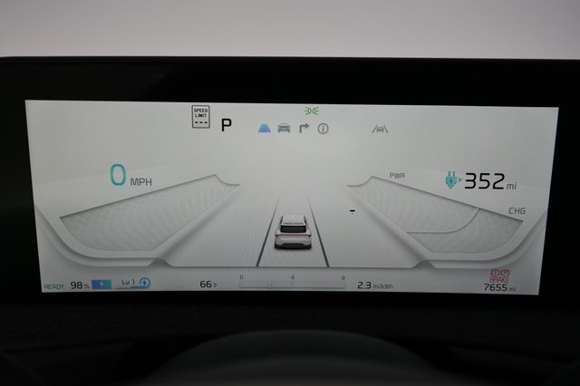 2023 Kia EV6 — photo 5 of 21