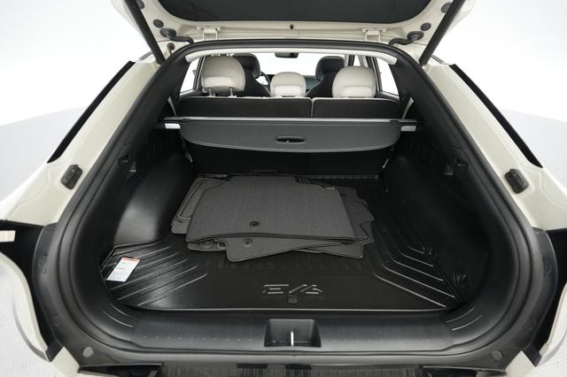 2023 Kia EV6 — photo 6 of 21