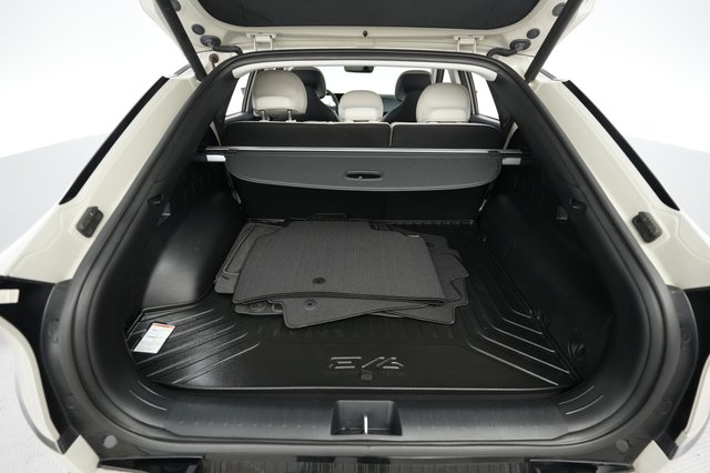 2023 Kia EV6 — photo 6 of 21