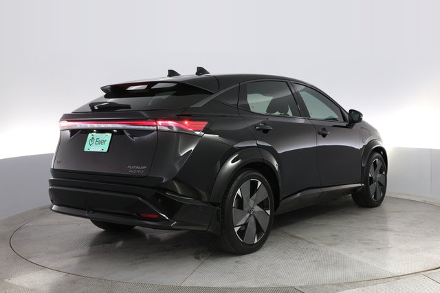 2024 Nissan Ariya — photo 2 of 21