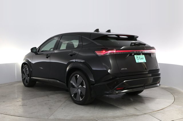 2024 Nissan Ariya — photo 13 of 21