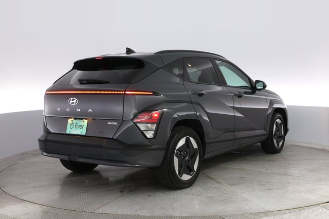 2024 Hyundai Kona Electric — photo 2 of 20