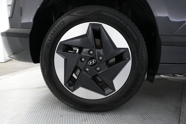2024 Hyundai Kona Electric — photo 17 of 20