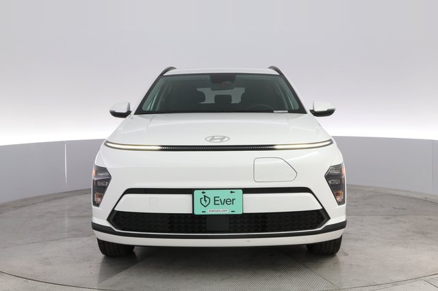 2024 Hyundai Kona Electric — photo 9 of 20