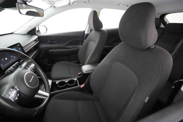 2024 Hyundai Kona Electric — photo 3 of 20