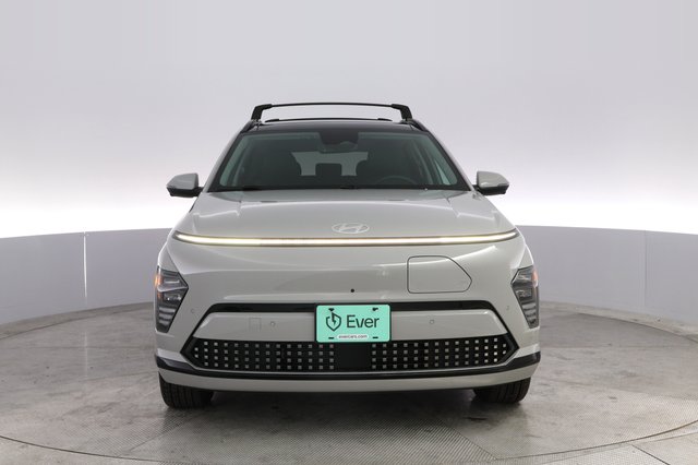 2024 Hyundai Kona Electric — photo 9 of 20