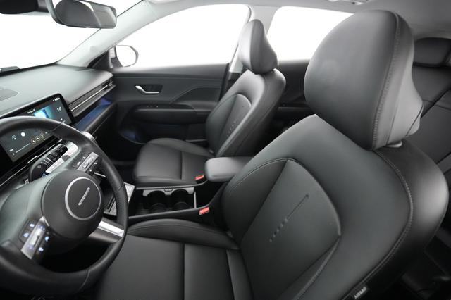 2024 Hyundai Kona Electric — photo 3 of 20