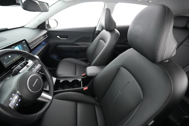 2024 Hyundai Kona Electric — photo 3 of 20