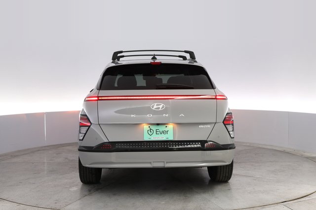2024 Hyundai Kona Electric — photo 12 of 20