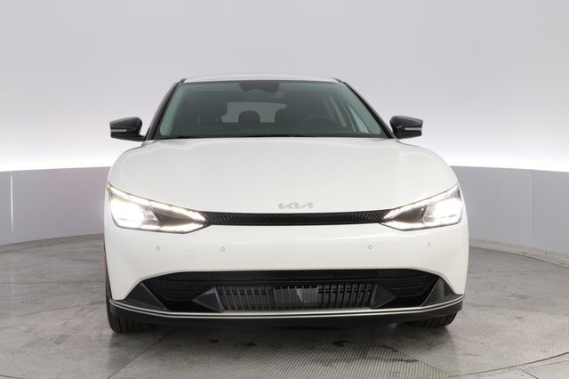 2024 Kia EV6 — photo 9 of 21