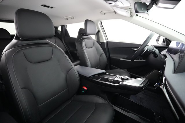 2024 Kia EV6 — photo 18 of 21