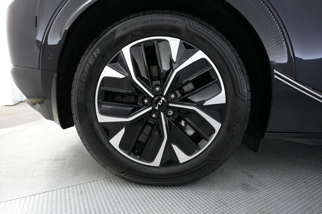 2024 Kia EV6 — photo 16 of 20