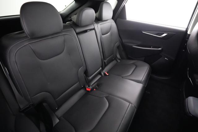2024 Kia EV6 — photo 4 of 20