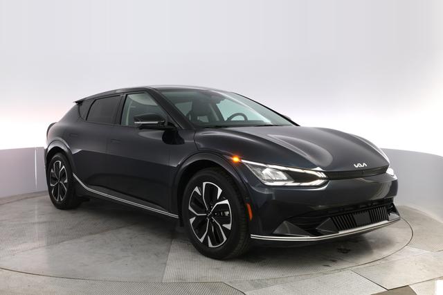 2024 Kia EV6 — photo 10 of 20