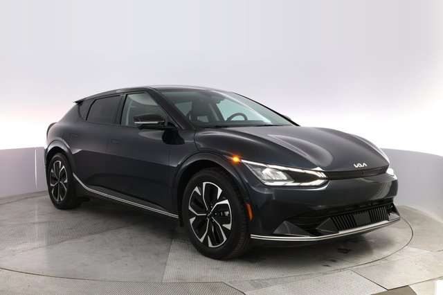 2024 Kia EV6 — photo 10 of 20