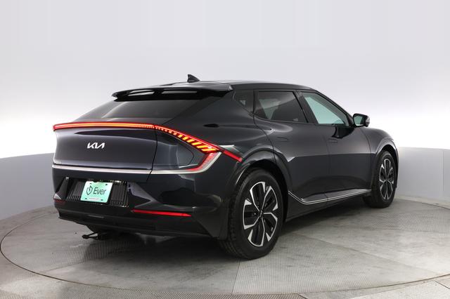 2024 Kia EV6 — photo 2 of 20