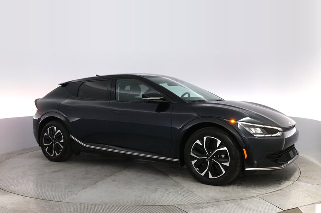 2024 Kia EV6 — photo 11 of 20