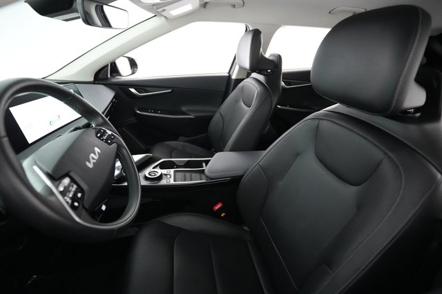 2024 Kia EV6 — photo 3 of 20