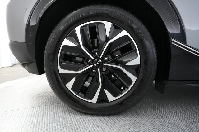 2024 Kia EV6 — photo 15 of 19
