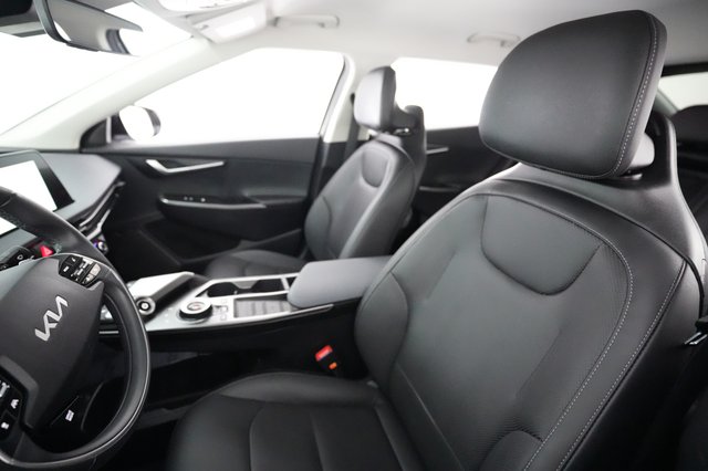 2024 Kia EV6 — photo 3 of 19
