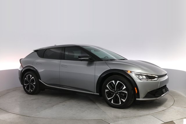 2024 Kia EV6 — photo 11 of 19