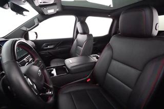 2024 Chevrolet Silverado EV — photo 3 of 18