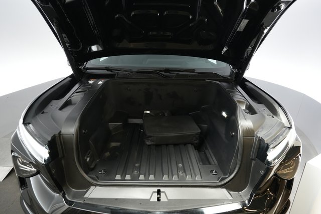 2024 Chevrolet Silverado EV — photo 17 of 18
