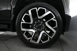 2024 Chevrolet Silverado EV — photo 7 of 18