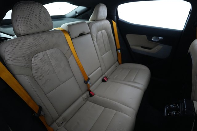 2022 Polestar 2 — photo 4 of 21