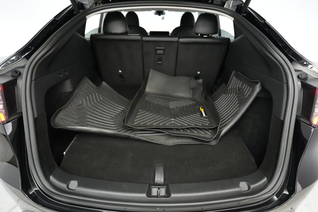2023 Tesla Model Y — photo 6 of 21