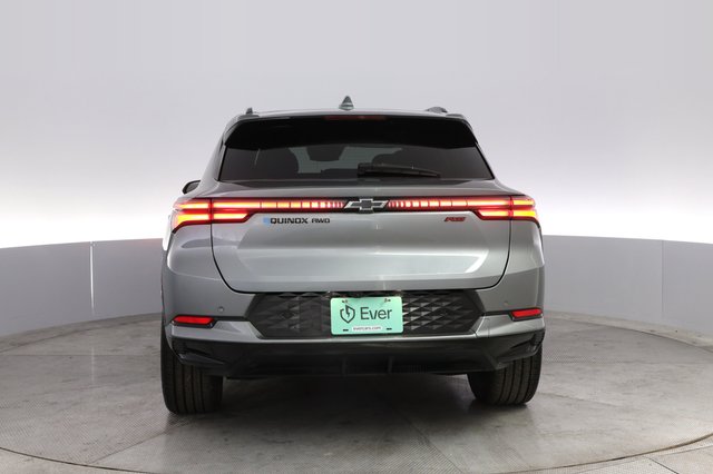 2024 Chevrolet Equinox EV — photo 12 of 20