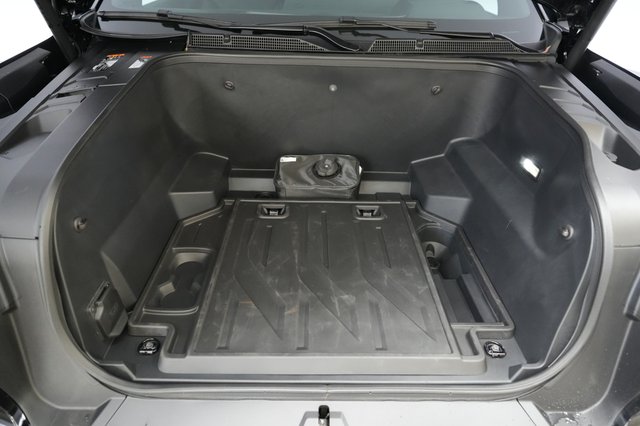 2024 Chevrolet Silverado EV — photo 15 of 16