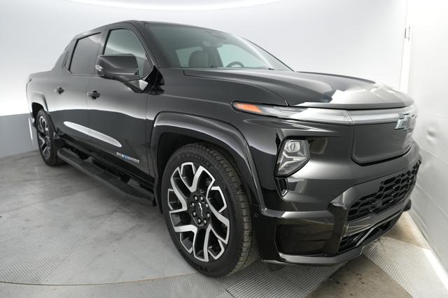 2024 Chevrolet Silverado EV — VIN 1GC40ZEL1RU300368