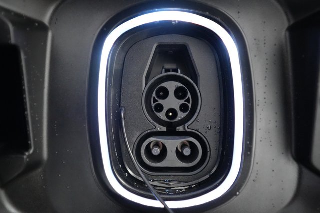 2024 Chevrolet Silverado EV — photo 8 of 16