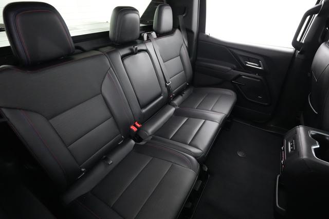 2024 Chevrolet Silverado EV — photo 4 of 16