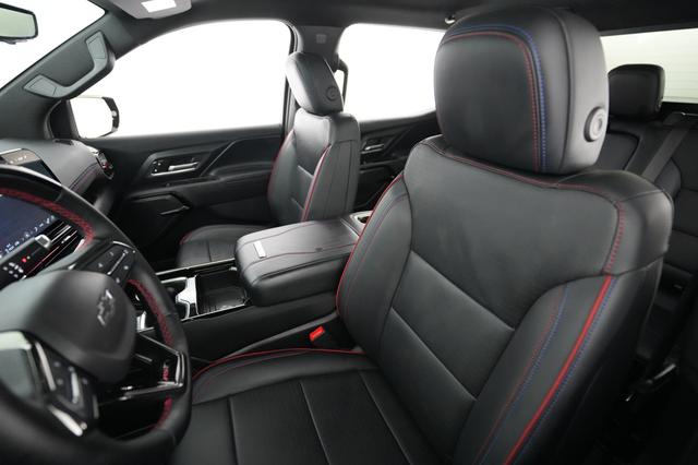 2024 Chevrolet Silverado EV — photo 3 of 15