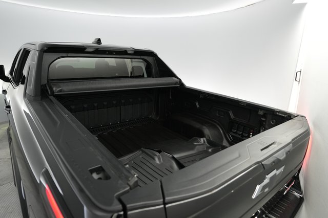 2024 Chevrolet Silverado EV — photo 6 of 15