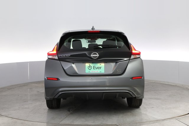 2024 Nissan LEAF — photo 12 of 20