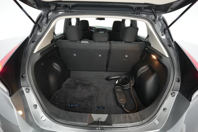 2024 Nissan LEAF — photo 6 of 20